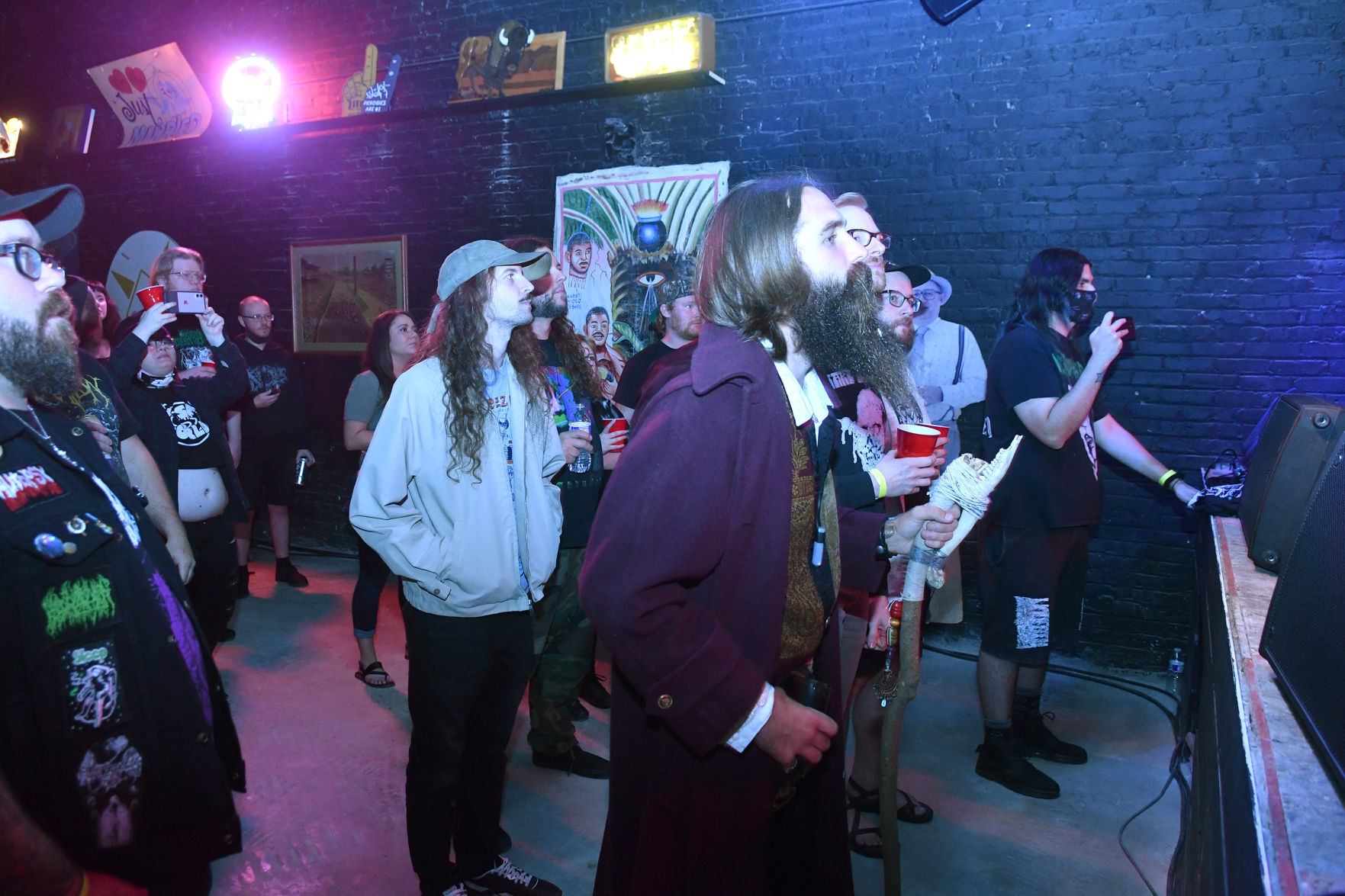 090221-qc-nws-raccoonmotel-065